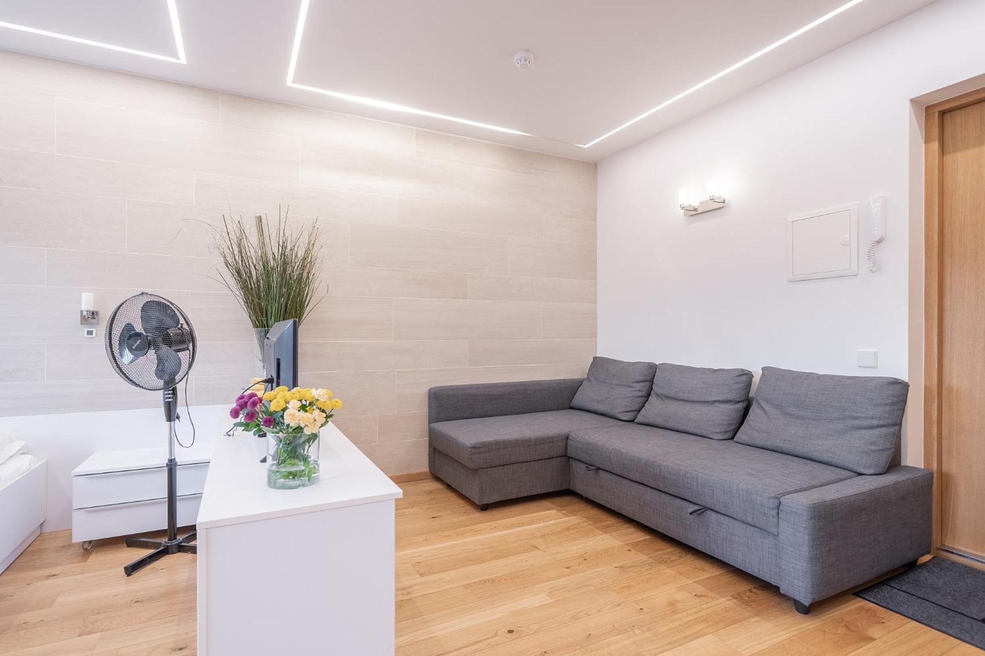 Gyneju Self Check-In Apartments วิลนีอุส ภายนอก รูปภาพ