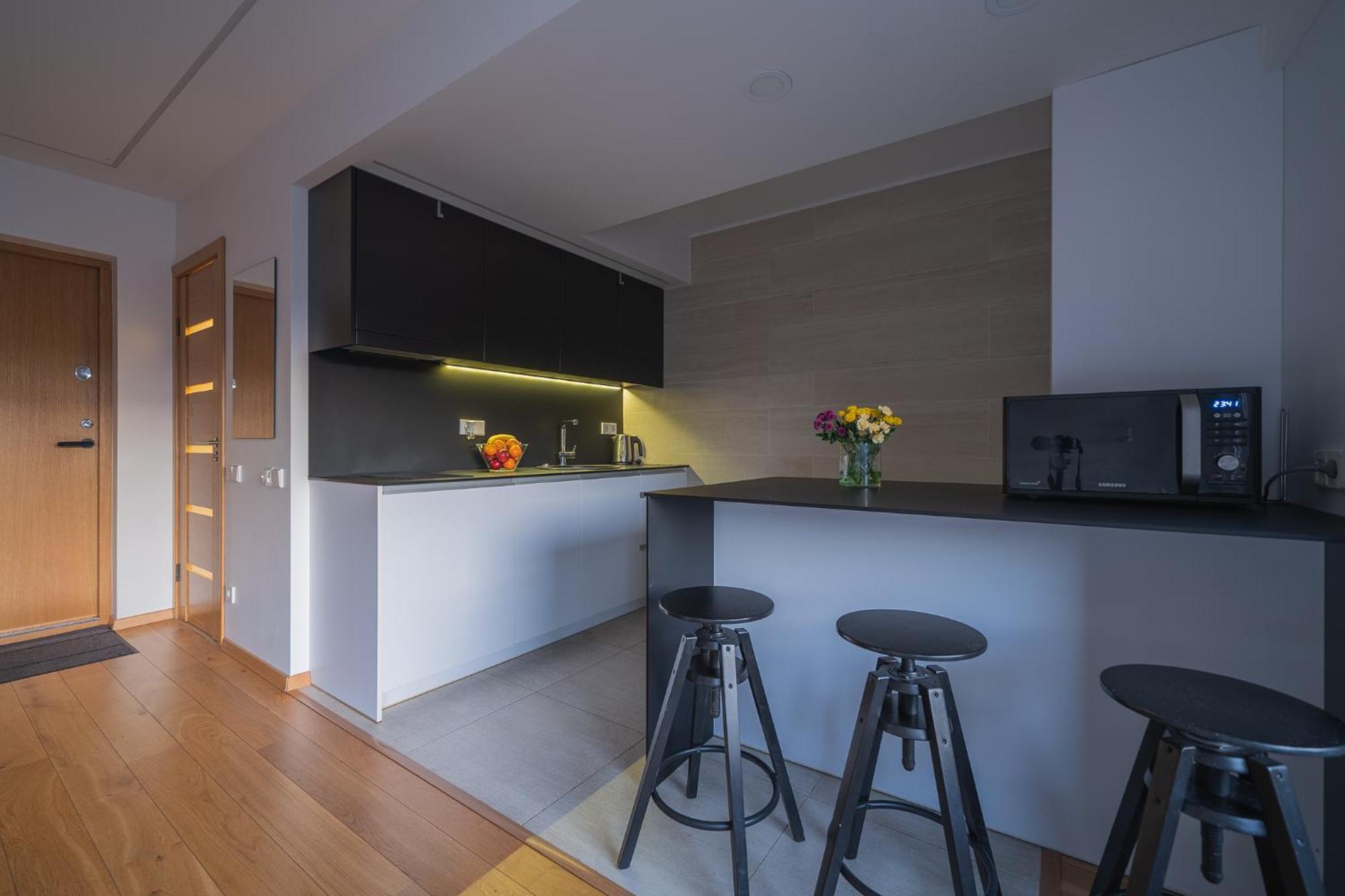 Gyneju Self Check-In Apartments วิลนีอุส ภายนอก รูปภาพ