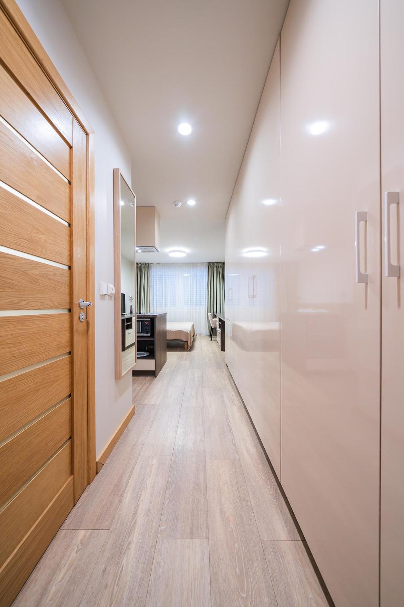 Gyneju Self Check-In Apartments วิลนีอุส ภายนอก รูปภาพ