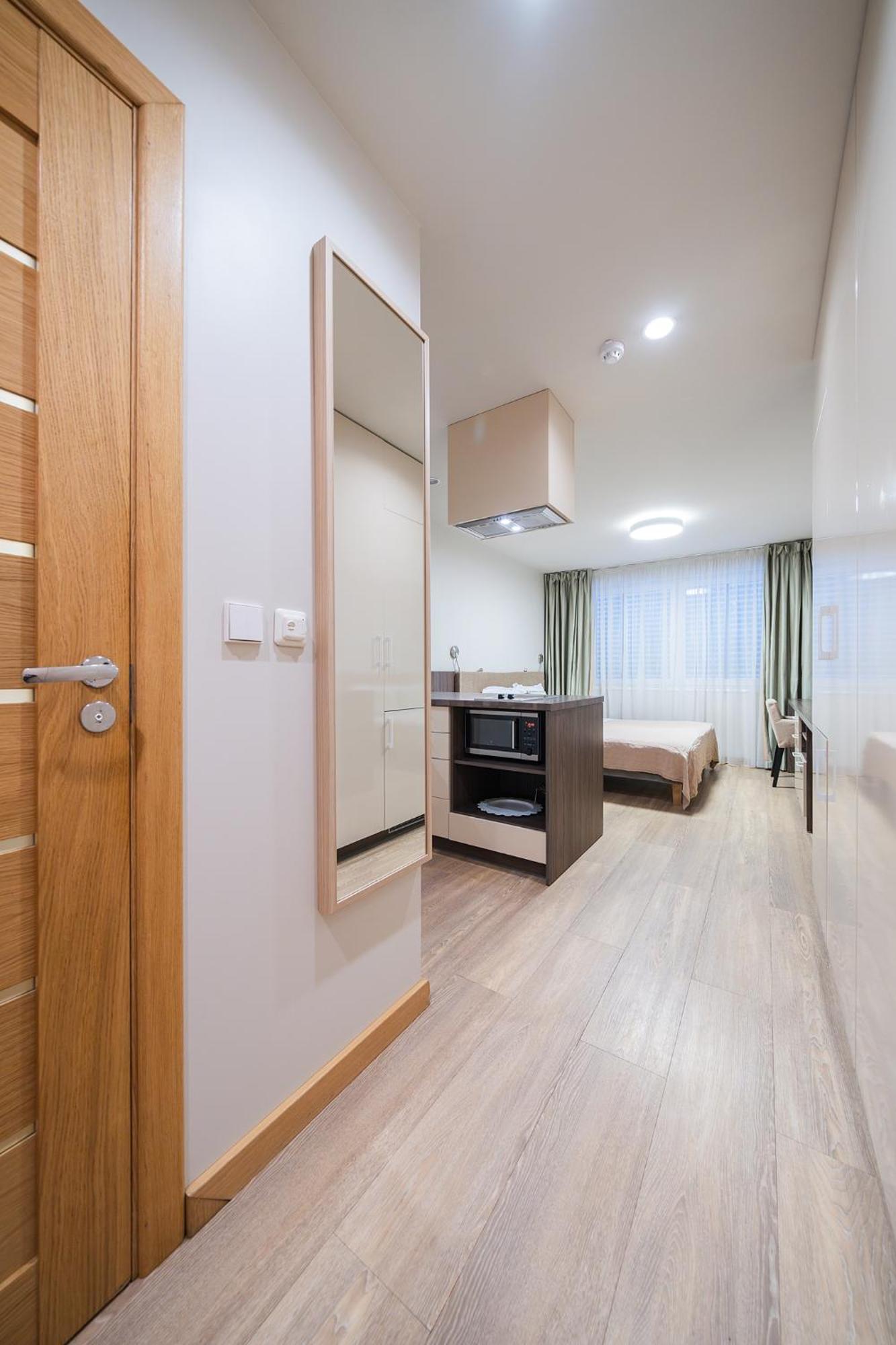 Gyneju Self Check-In Apartments วิลนีอุส ภายนอก รูปภาพ