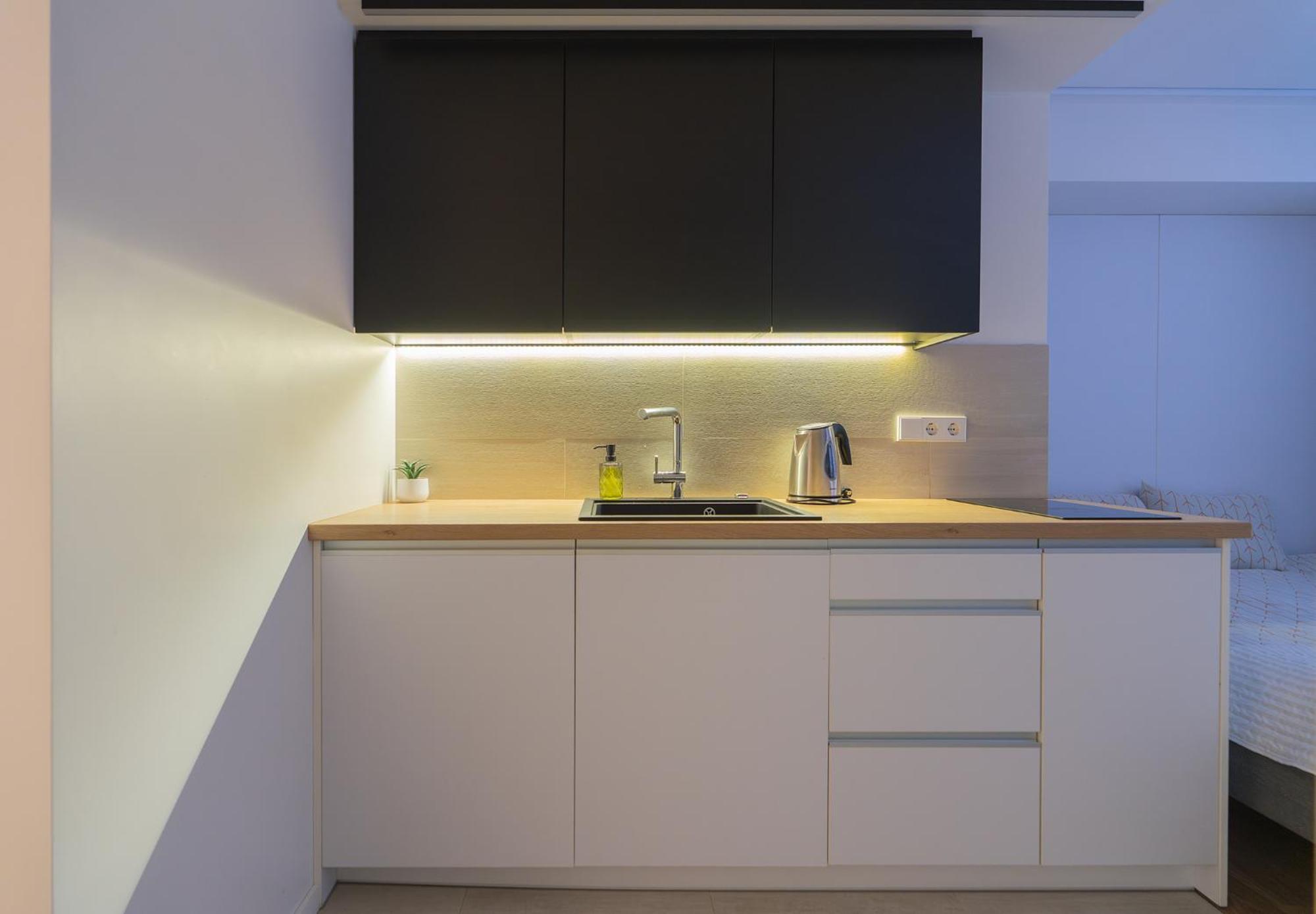 Gyneju Self Check-In Apartments วิลนีอุส ภายนอก รูปภาพ