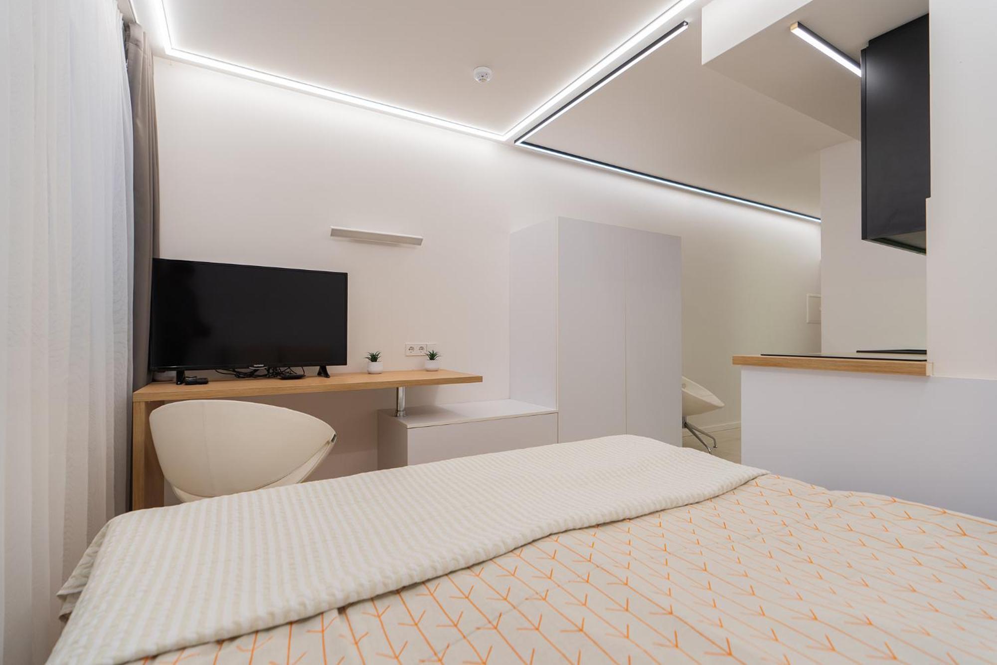 Gyneju Self Check-In Apartments วิลนีอุส ภายนอก รูปภาพ